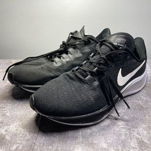 Nike Air Zoom Pegasus 37 Running Shoes Black/White BQ9647-002 Women's Sz 7.5